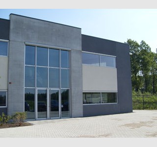 VLUU L100, M100 / Samsung L100, M100 VLUU L100, M100 / Samsung L100, M100